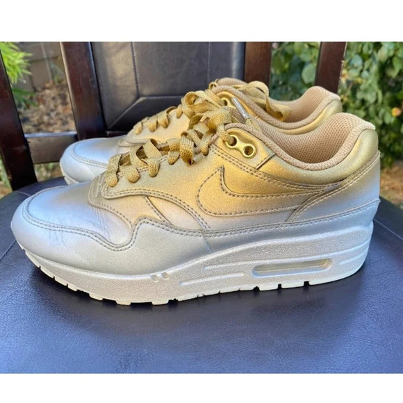 Nike Air Max 1 Size 5.5  Womens Athletic Basketball Running Sneakers Pre-owned - Picture 1 of 12